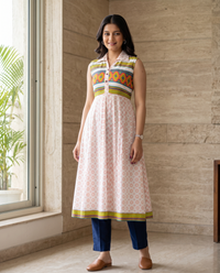 Ivory Printed Sleeveless Kurti Top 1