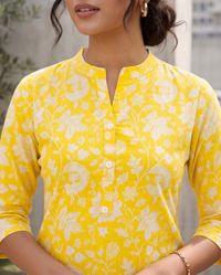 Yellow Floral Button-Front Top 3